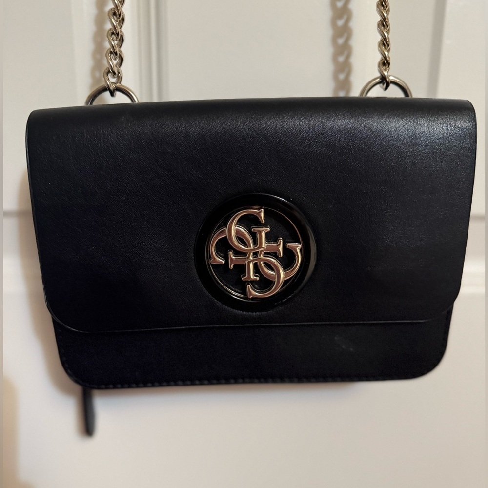 Guess Open Road mini crossbody flap bag